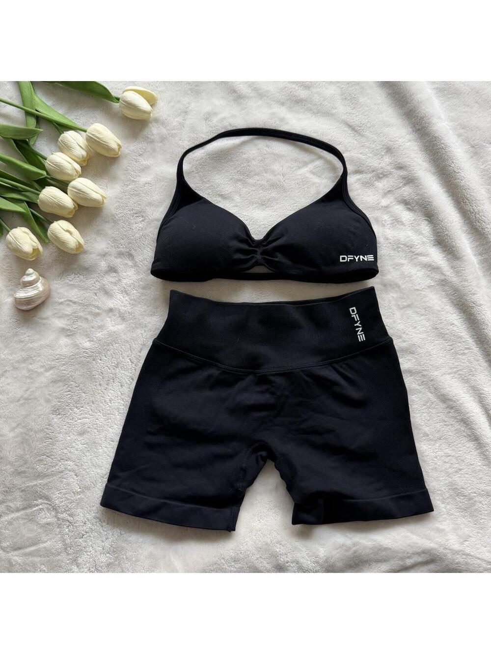 Dfyne impact matching sports bra + shorts set